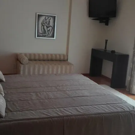 Quarto/suite De Charme * Βιάνα ντο Καστέλο